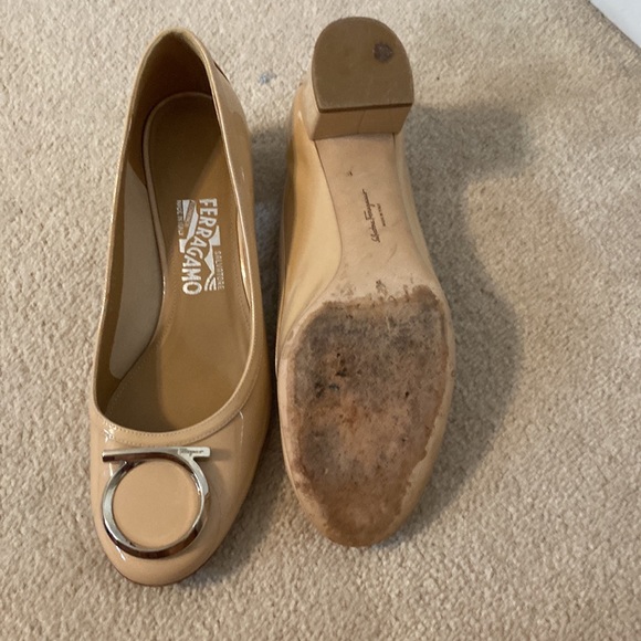 Ferragamo shoes - Picture 5 of 7